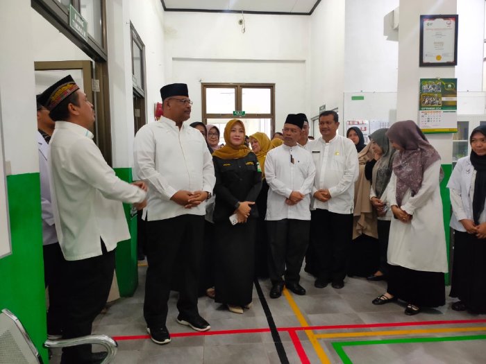 Kadinsos Aceh Dr. Muslem Hadiri Peresmian Gedung Pelayanan Intensive Psikiatri Oleh Pj Gubernur Safrizal Di RS Jiwa